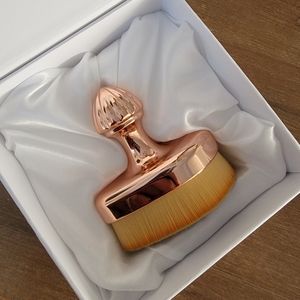 BNIB - Eloise teardrop brush.